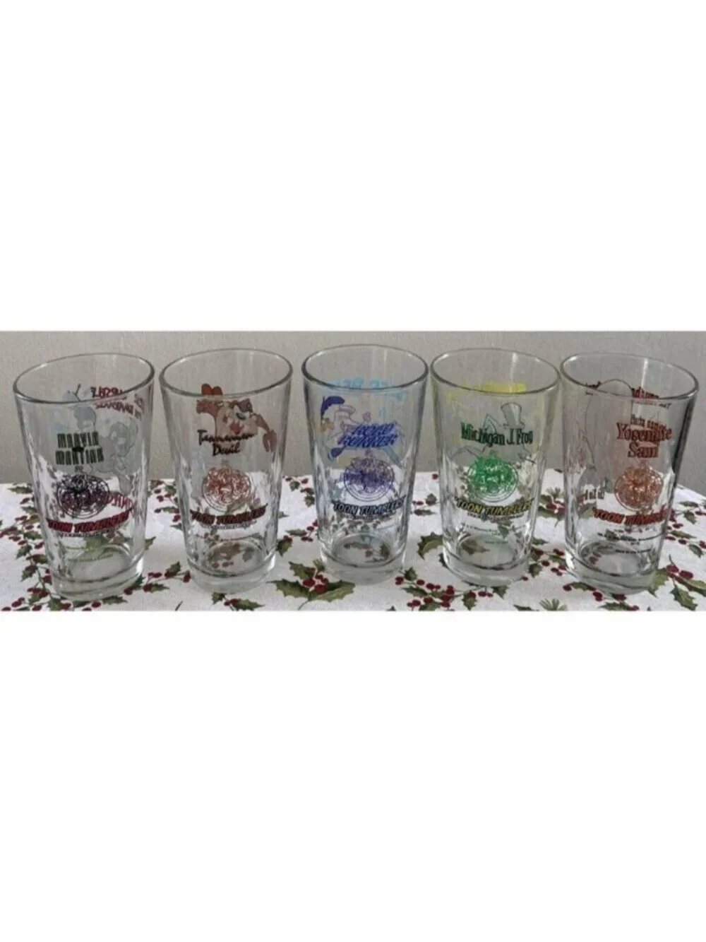 Looney Tunes 5 Pint Glasses Toon Tumblers Warner Bros. Cartoons Collector USA
